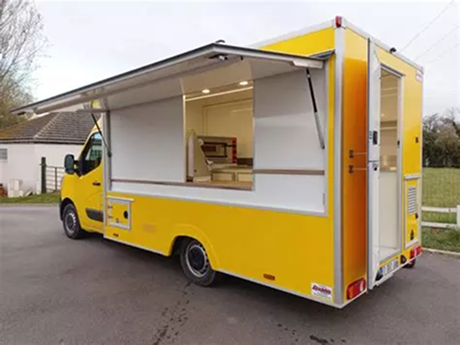 Food truck jaune